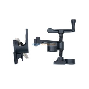 Le serre-joint à tube 3/4 BEETRO TC0527 est un outil robuste en fonte conçu pour le serrage puissant de pièces de bois ou de métal. Facile à monter sur un tuyau de filetage 3/4, il offre un ajustement rapide et une excellente stabilité grâce à ses disques d'embrayage à ressorts.