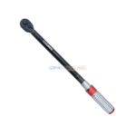 Clé dynamométrique CROWN 1/2″ 40-200 N.m, poignée aluminium rouge et argent, corps noir, vue principale sur fond clair.